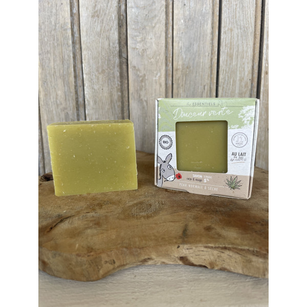 Savon bio surgras 5% au lait de nos ânesses et huile de chanvre - Douceur verte