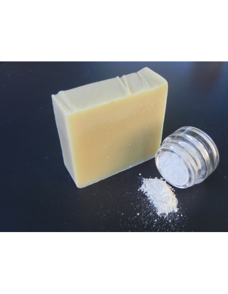 Savon bio surgras 5% au lait de nos ânesses et huile de chanvre - Douceur verte