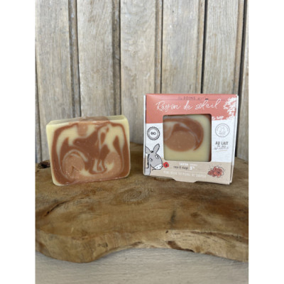 Savon artisanal bio au lait de nos ânesses et géranium rosat - Rayon de soleil