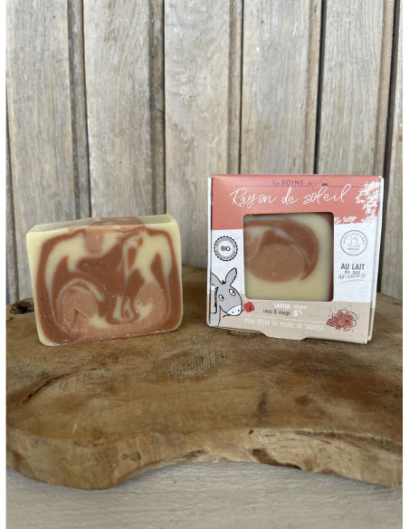 Savon artisanal bio au lait de nos ânesses et géranium rosat - Rayon de soleil