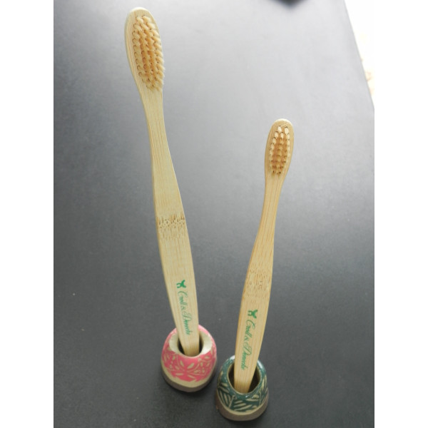 Support en céramique pour brosse à dents et rasoir
