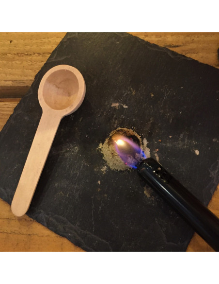Cuillère pour encens en poudre